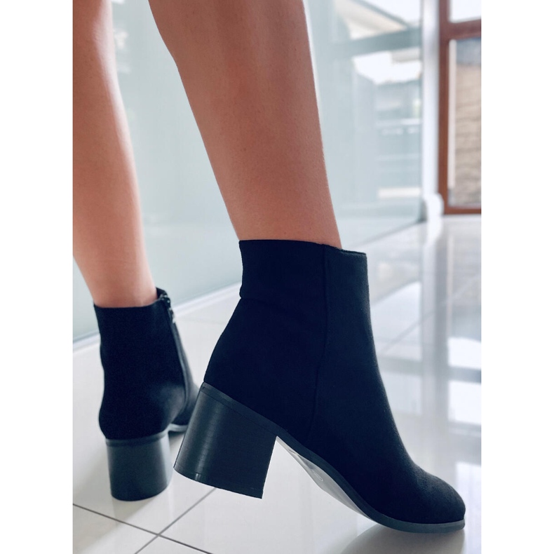 BM Classic suede boots Natina Black 2