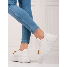 Women's white sneakers with chain 2