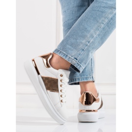 Shelovet white platform sports shoes 2