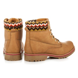 Mckeylor Trappers brown 1