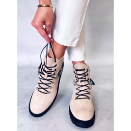 BM Nerea Beige women's hiking boots 2 BM Nerea Beige women's hiking boots 2