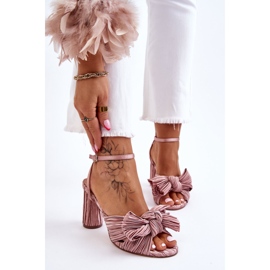 Fashionable Sandals With A Bow On Heels Beige Callum brown 1