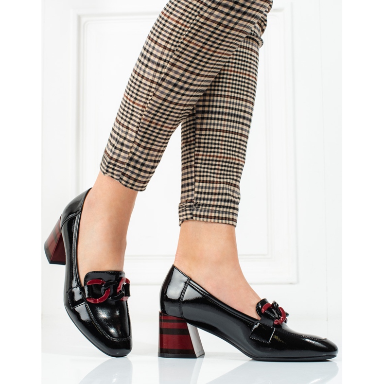 Women's Vinceza black pumps with a chain 2 Women's Vinceza black pumps with a chain 2