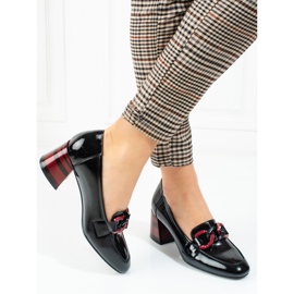 Women's Vinceza black pumps with a chain 1