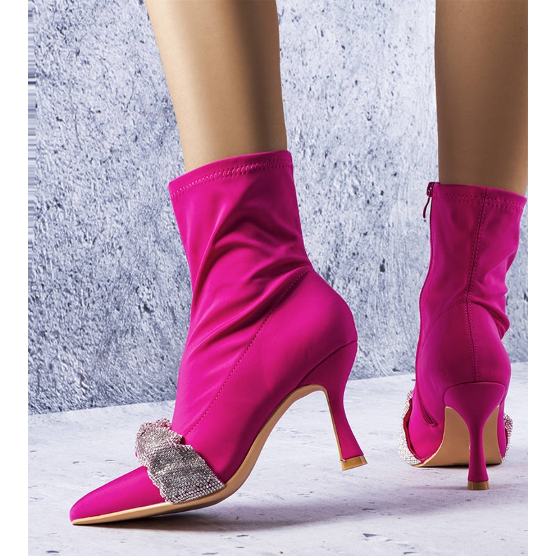 Pink ankle boots decorated with rhinestones from Caisse 1