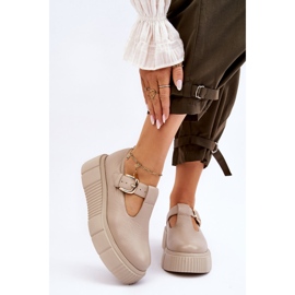 Lemar Fashionable leather shoes on a massive platform beige Colson 1