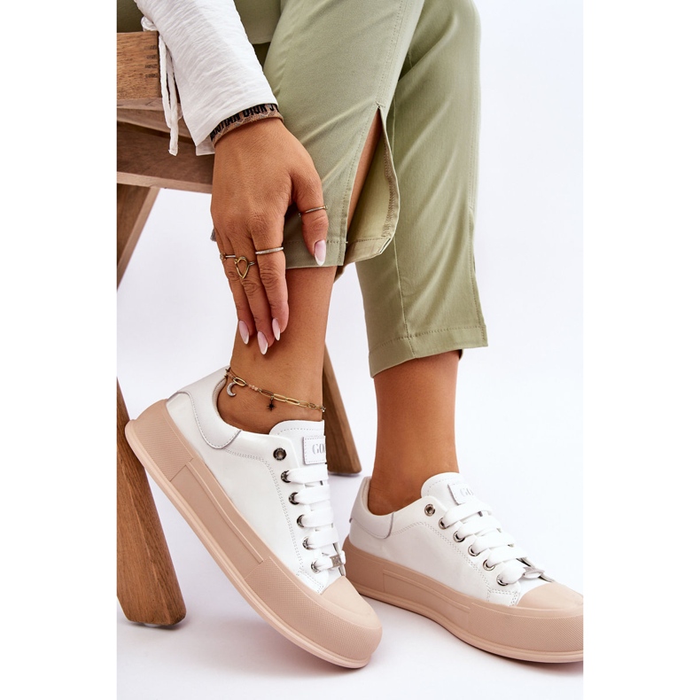 Women's Lacquered Platform Sneakers GOE LL2N4020 White 2