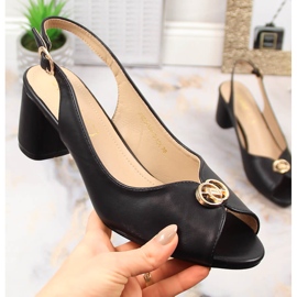 Black women's sandals on the post eVento 5480 1
