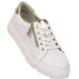 Women's leather shoes on the platform white Filippo DP4528/23 1