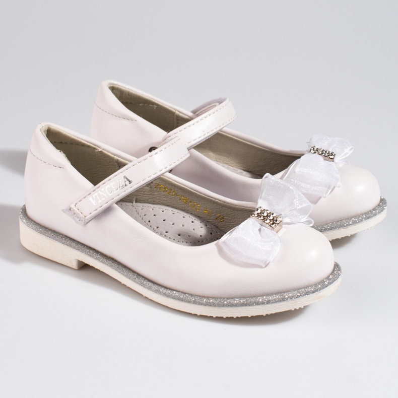 Girls' white Vinceza ballerinas with a clasp 1 Girls' white Vinceza ballerinas with a clasp 1