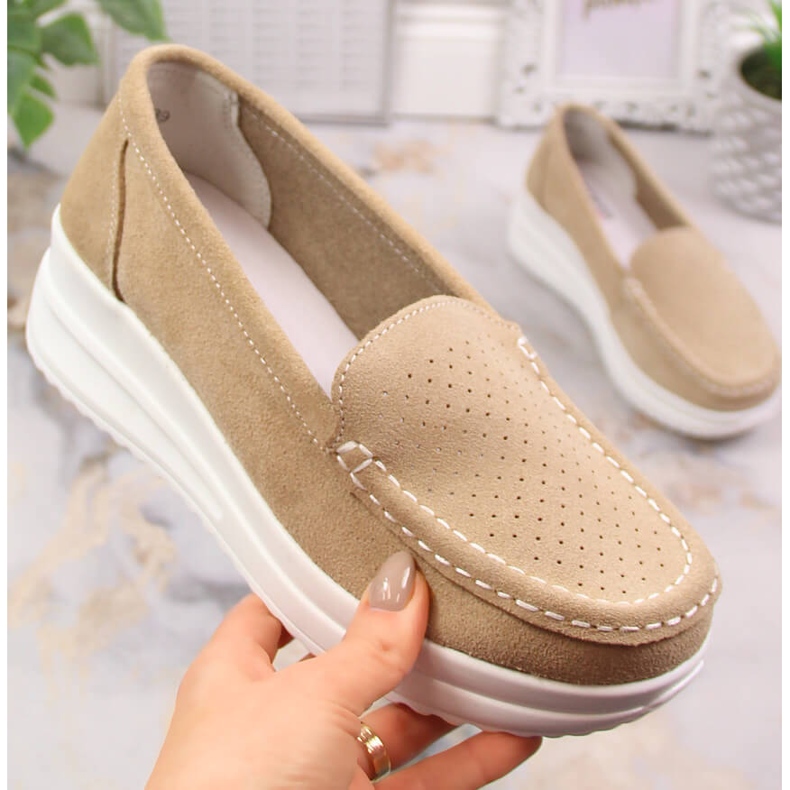 Women's leather suede loafers on the beige platform Artiker 52C1759 1