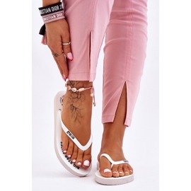 Comfortable Big Star Flip Flops LL274795 White 1
