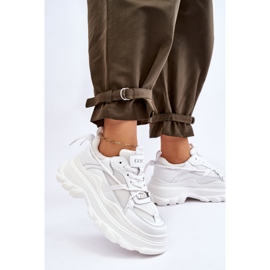 Sports Shoes On A Massive Platform GOE LL2N4029 White 2