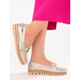 Ladies' beige moccasins on the Shelovet platform golden 1
