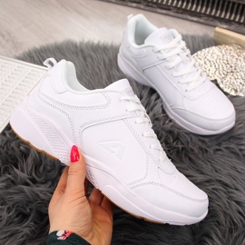 American Club 52/23 white sneakers 2