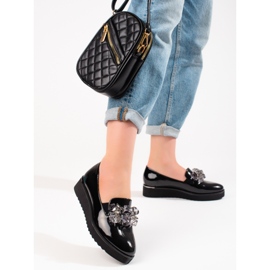Women's moccasins on the platform lacquered Vinceza black 1 Women's moccasins on the platform lacquered Vinceza black 1