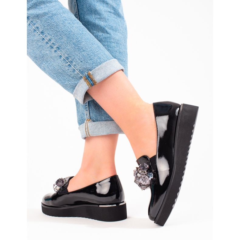 Women's moccasins on the platform lacquered Vinceza black 2 Women's moccasins on the platform lacquered Vinceza black 2