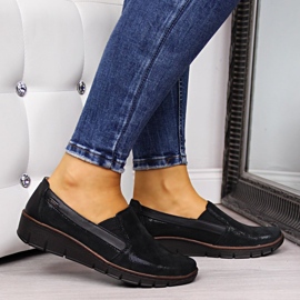 Leather women's shoes, slip-on black Helios 350 2