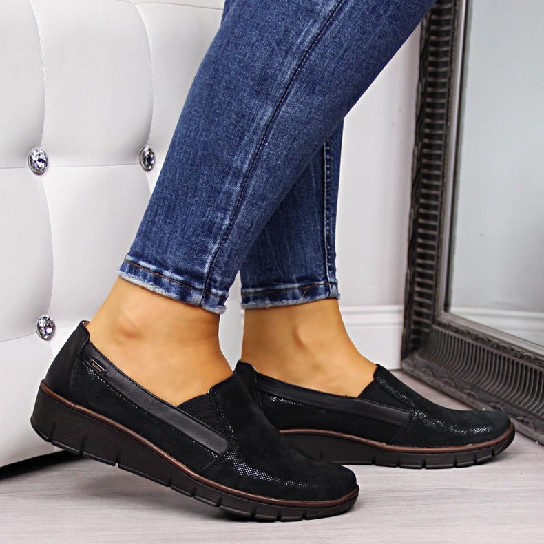 Leather women's shoes, slip-on black Helios 350 2