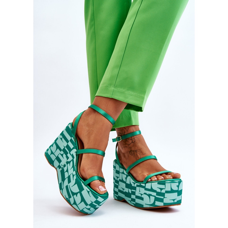 FS1 Fashionable Wedge Sandals With Patterns Green Claria 2