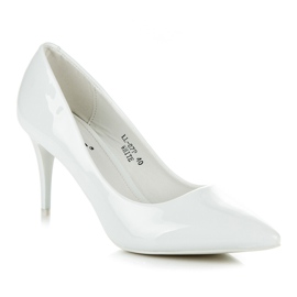 Seastar Lacquered pumps white 1