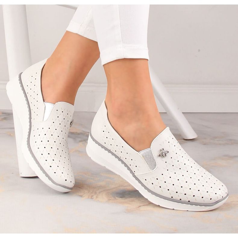 Women's openwork wedge shoes white Jezzi MR1840-12 1
