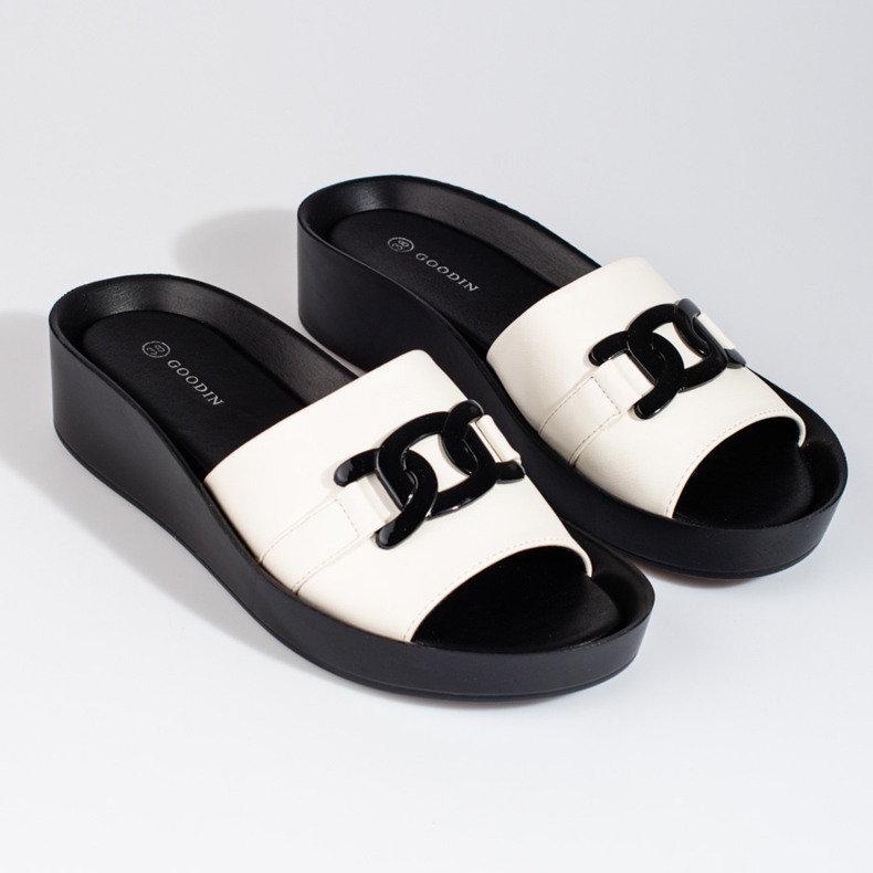 White women's slippers on the Shelovet platform 1