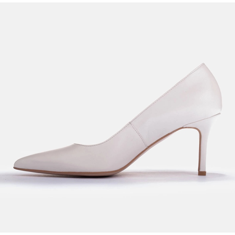 Marco Shoes Elegant stilettos made of soft leather white 1