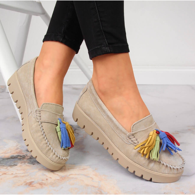 Women's leather loafers with fringes beige Filippo DP3535 1