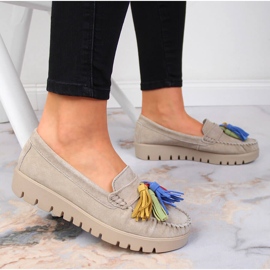 Women's leather loafers with fringes beige Filippo DP3535 2