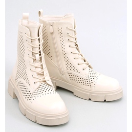 BM Wyman Beige openwork lace-up boots 2