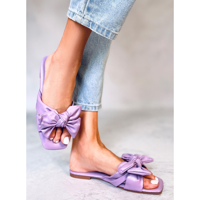Minnen Purple Bow Slides 1