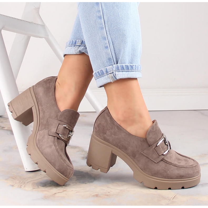 Women's suede shoes on the post and beige platform Potocki SZ12041 1