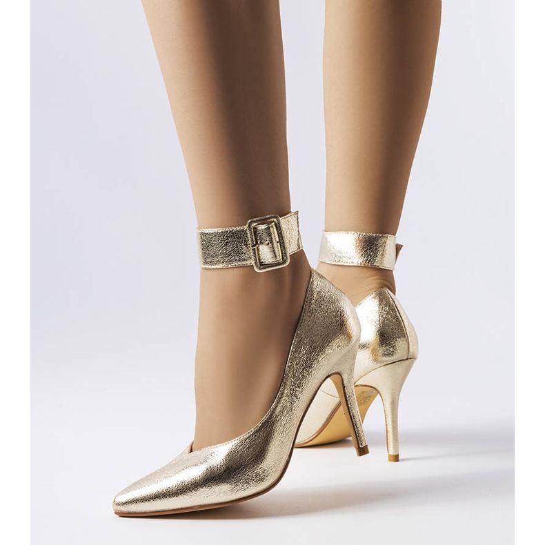 Gold metallic Janin heels golden 1
