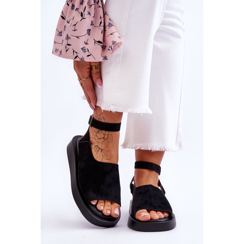 Comfortable Women's Sandals On The Black Rubie Platform 1