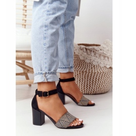 EVE Black Honeymoon Sandals With Braided On A Bar 3