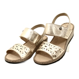 Women's leather sandals Caprice 28253-20 959 Platino Metalic golden 4