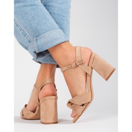 Vinceza beige suede block sandals 2