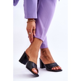 Women's Leather Classic Slippers Black Loara 2