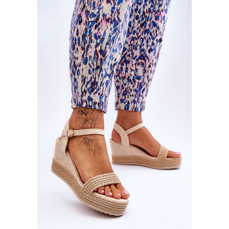 Classic Women's Wedge Sandals Beige Malmo brown 2