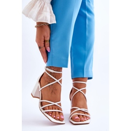 FJ1 Leather Fashionable Women's Heeled Sandals White Primma 1
