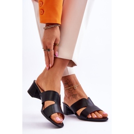 Classic Low Heel Black Leather Sandals Miley 2