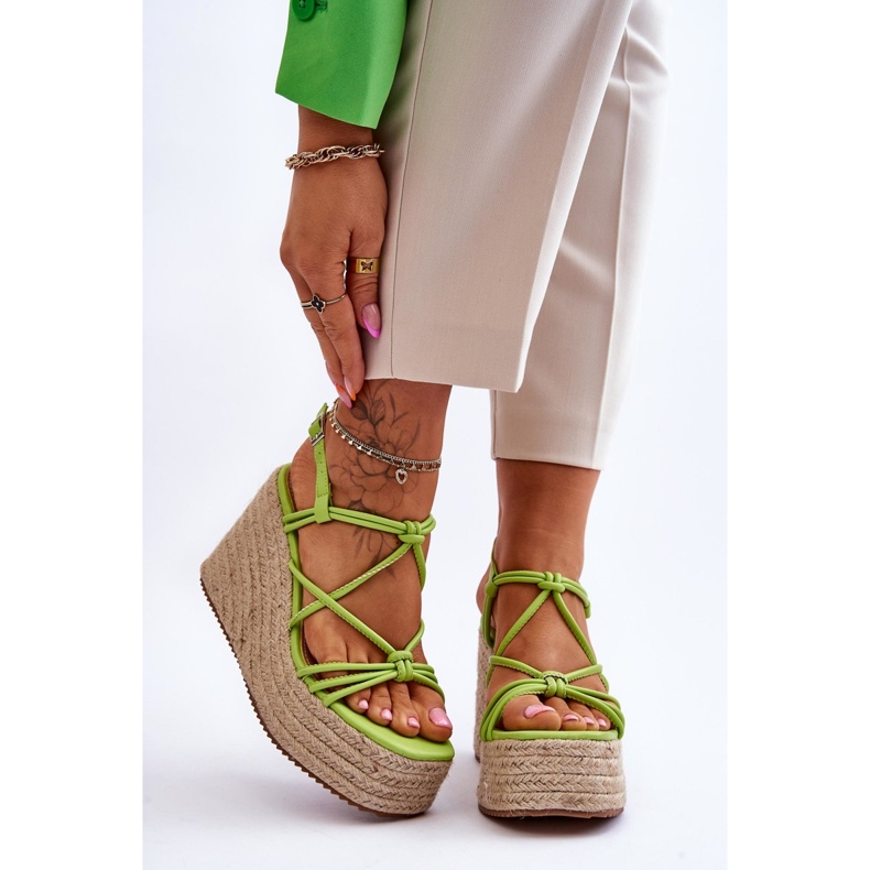 Fashionable Wedge Sandals With Braid Green Nessia 1