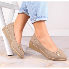 M. DASZYŃSKI Women's suede wedge pumps beige M.Daszyński MR2265-4 1