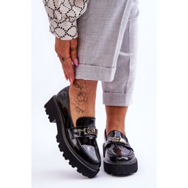 FJ1 Lacquered Moccasins With Black Glory Platform Decoration 1