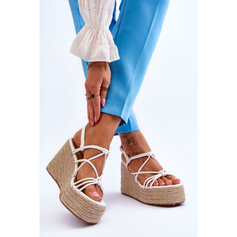 Fashionable Wedge Sandals With Braid White Nessia 2