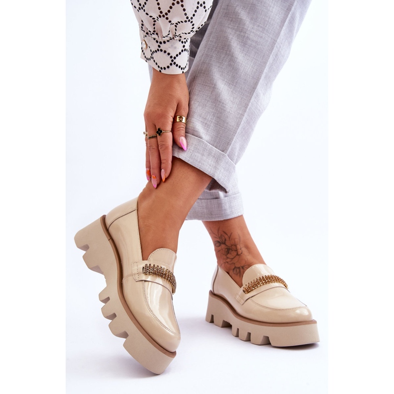 Fashionable Loafers On The Platform With Decoration Laura Messi 2600 Beige 2 Fashionable Loafers On The Platform With Decoration Laura Messi 2600 Beige 2