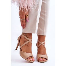 Sergio Leone Fashionable sandals on a dark -bearing sk431 beige 1 Sergio Leone Fashionable sandals on a dark -bearing sk431 beige 1