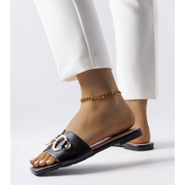 Black elegant slides with chain from Corbin 2