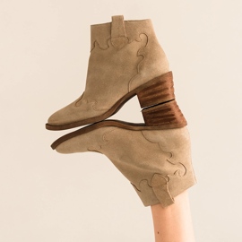 Marco Shoes Beige boots made of natural suede without insulation 2